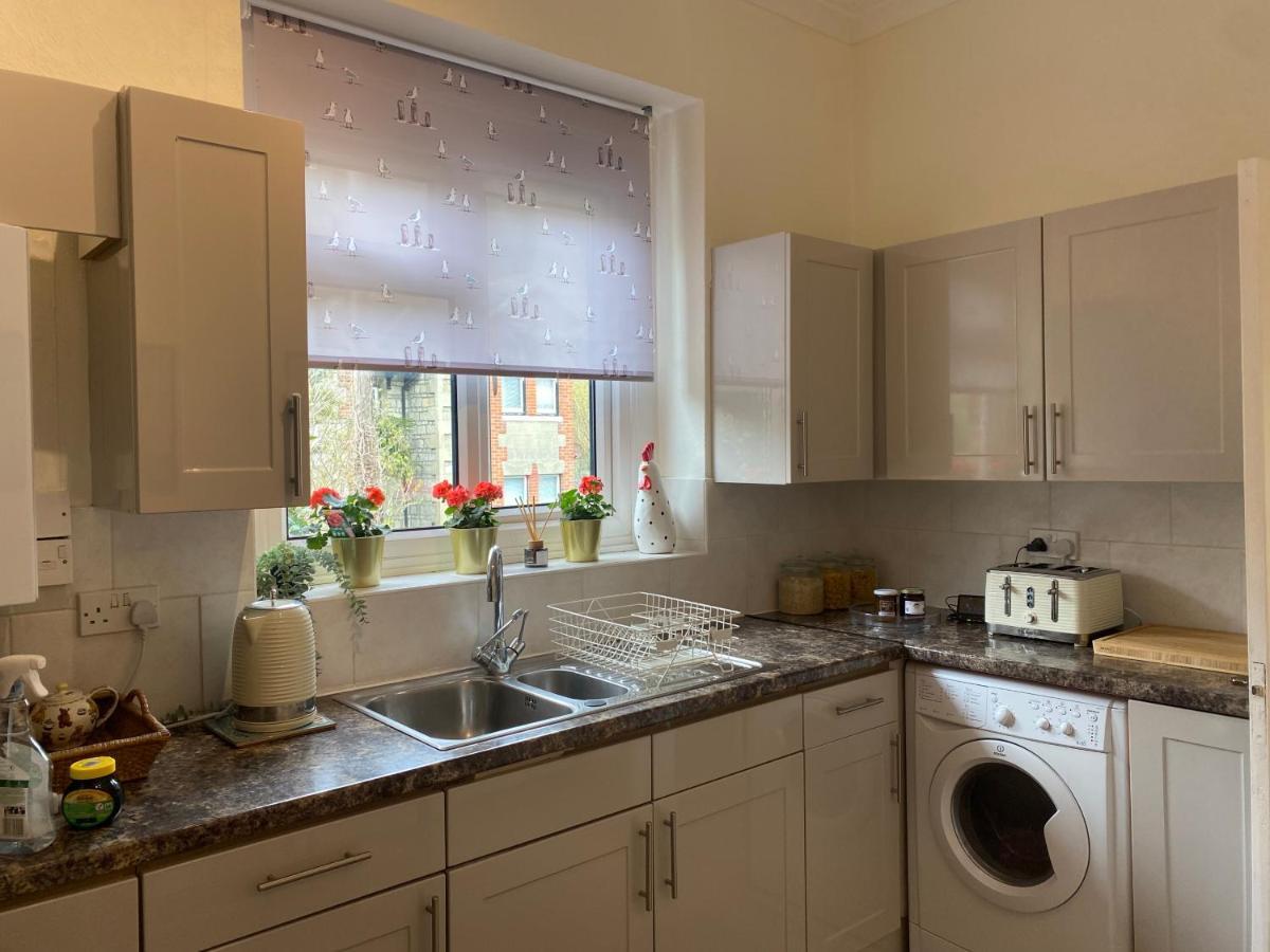 Peaceful Coastal Apartment Ventnor Esterno foto